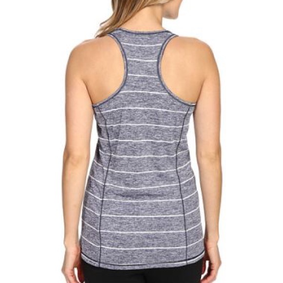 W The North Face Ma-x Tank - Picture 3 of 5